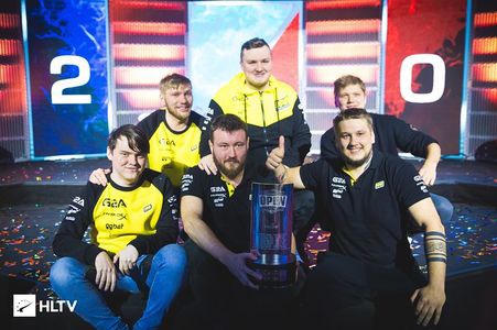 凭借卓越的 凭借卓越的