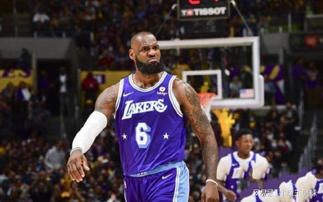 在对手形成 在对手形成